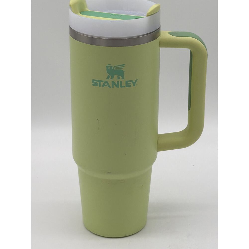 Stanley 30 oz. Quencher H2.0 FlowState Tumbler No‎ Straw Citron Light Lime Green